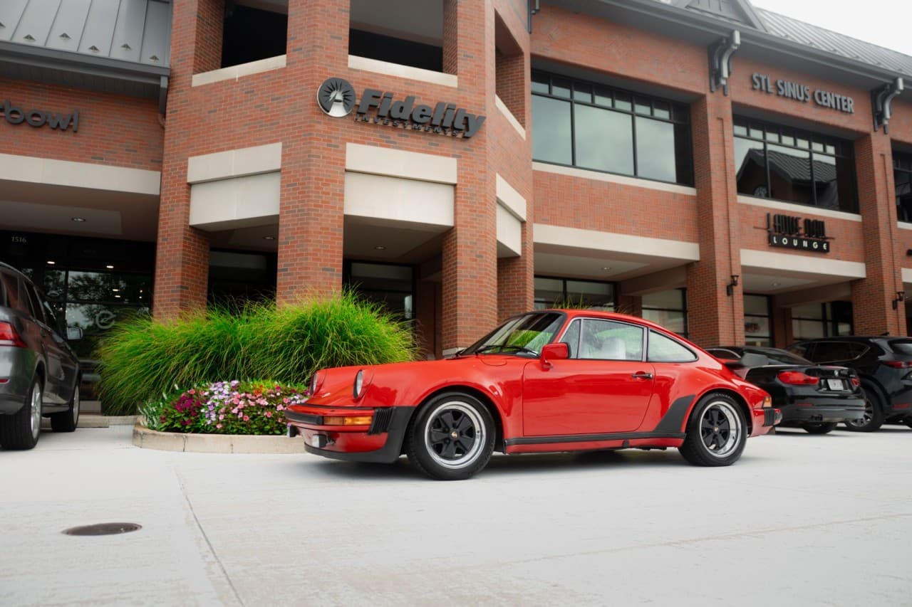 Porsche 930 Turbo additional photo
