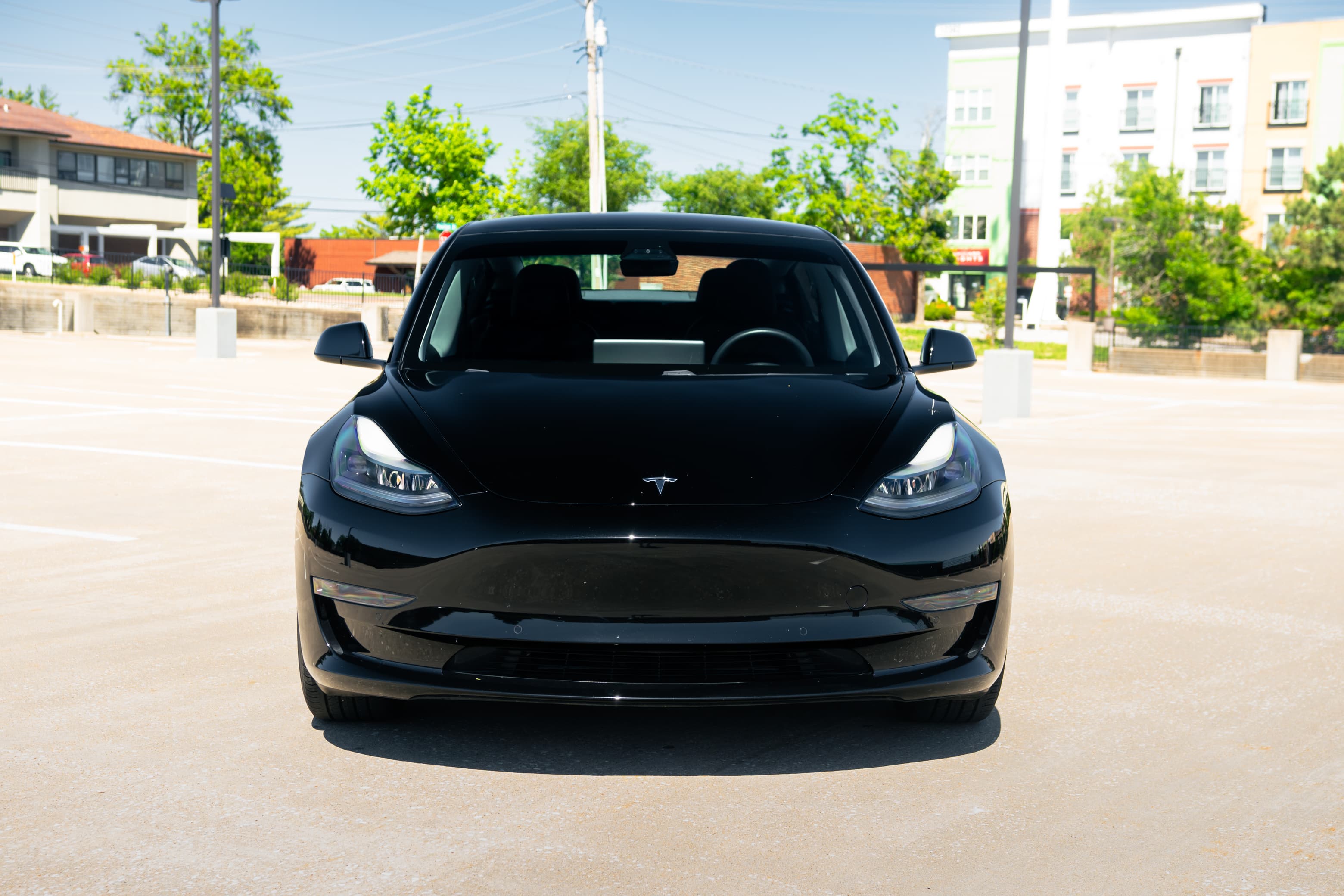 2021 Tesla Model 3 - Photo 2