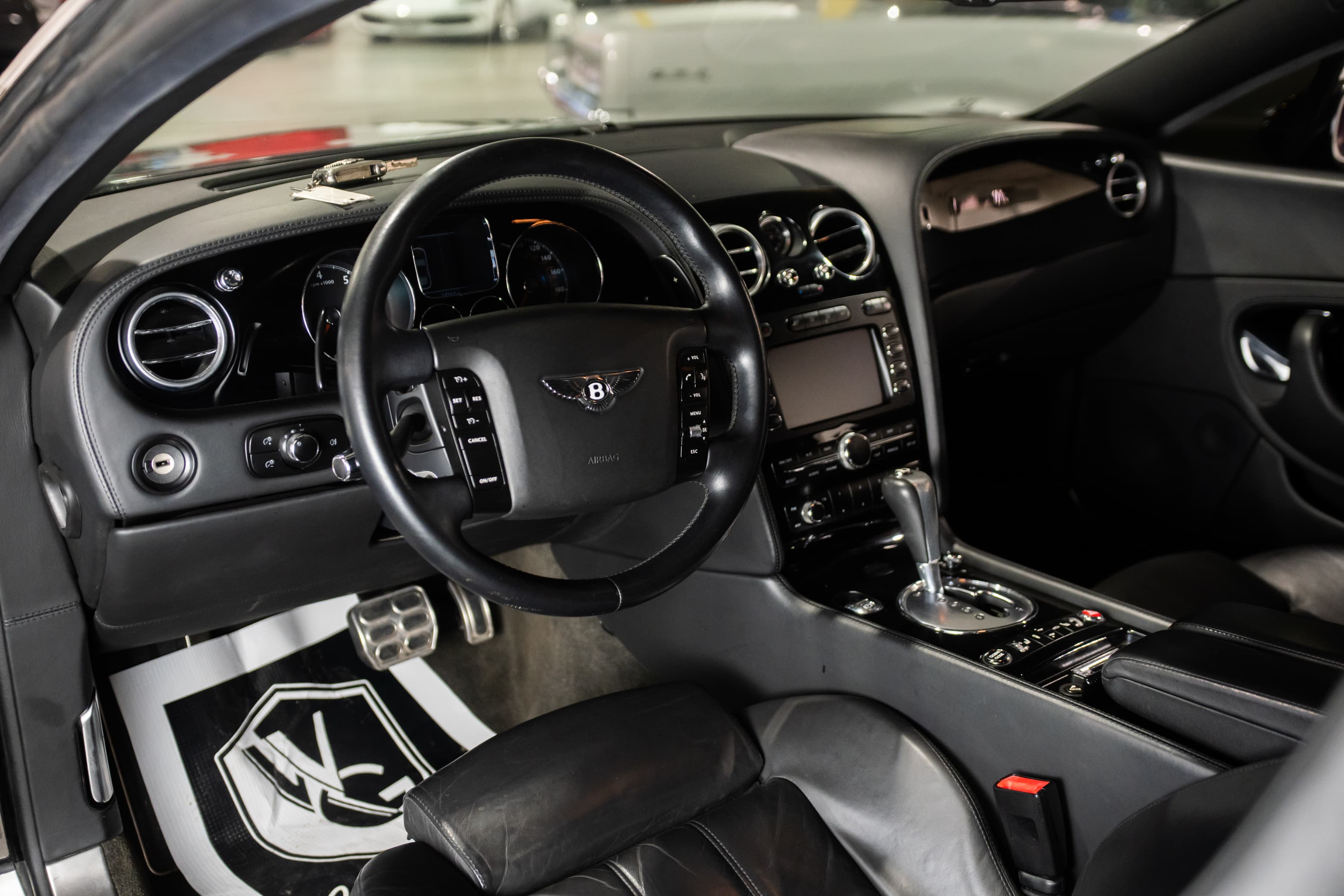 BENTLEY Continental Interior