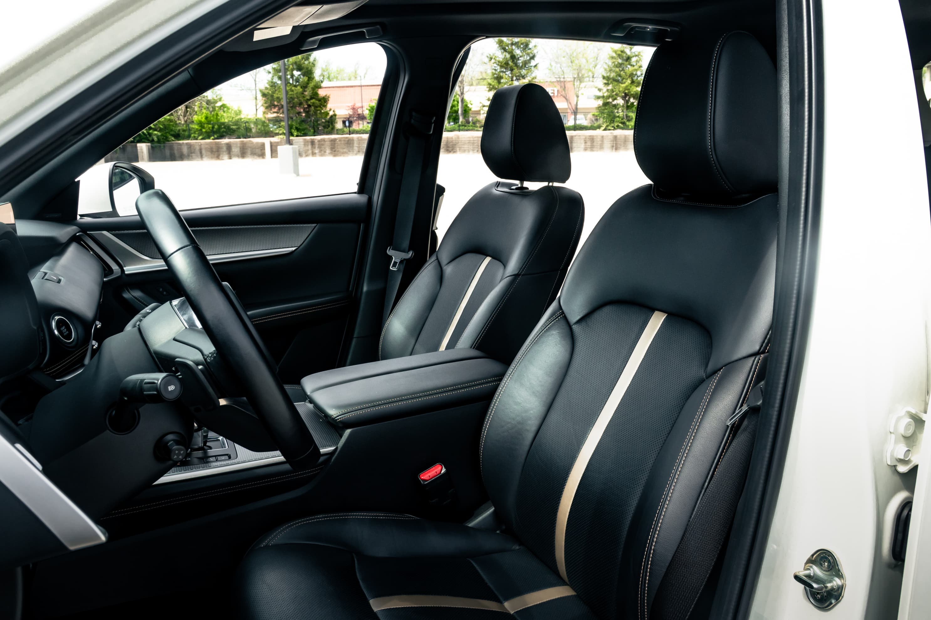 MAZDA CX-90 Cockpit