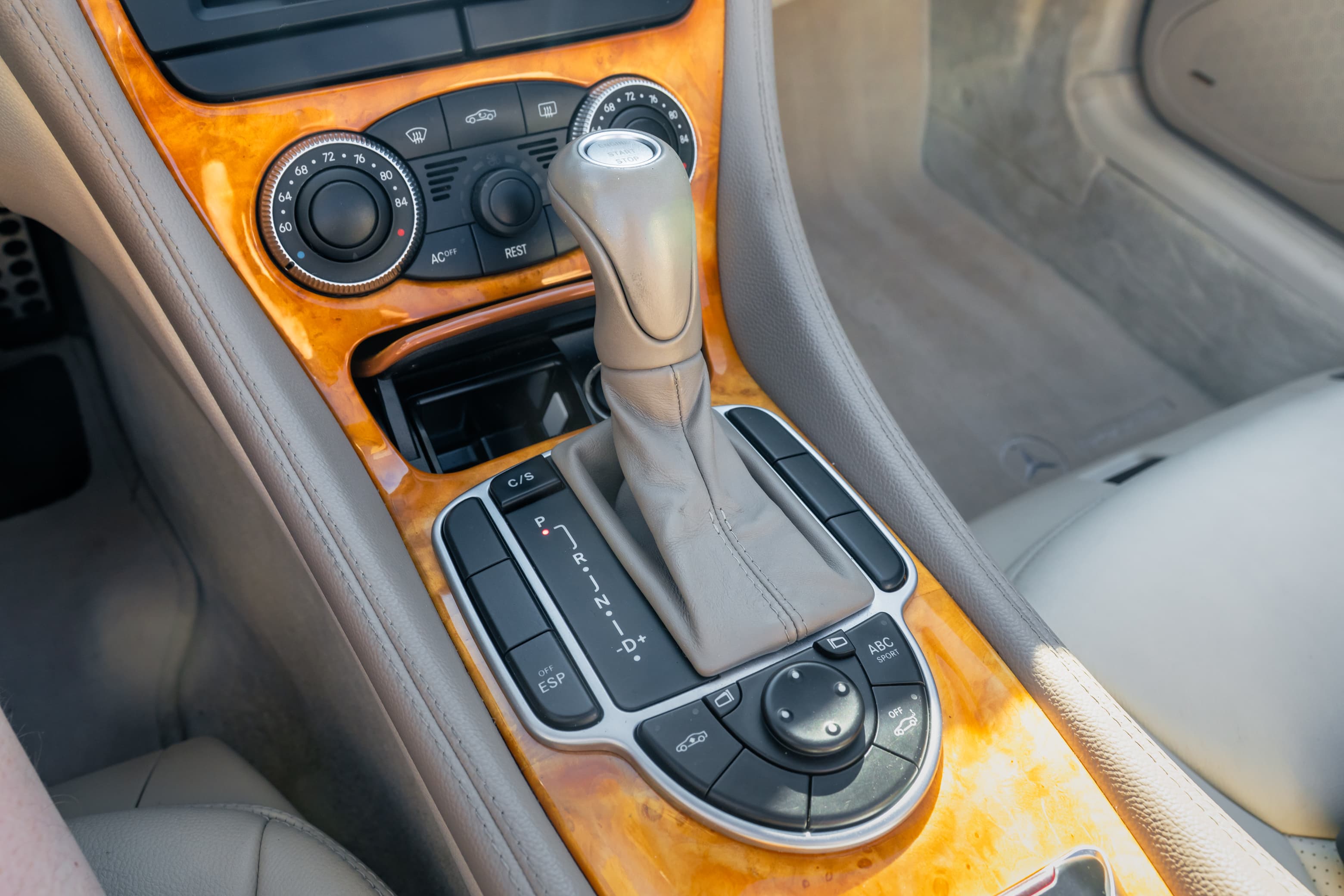 Mercedes-Benz SL500 Cockpit