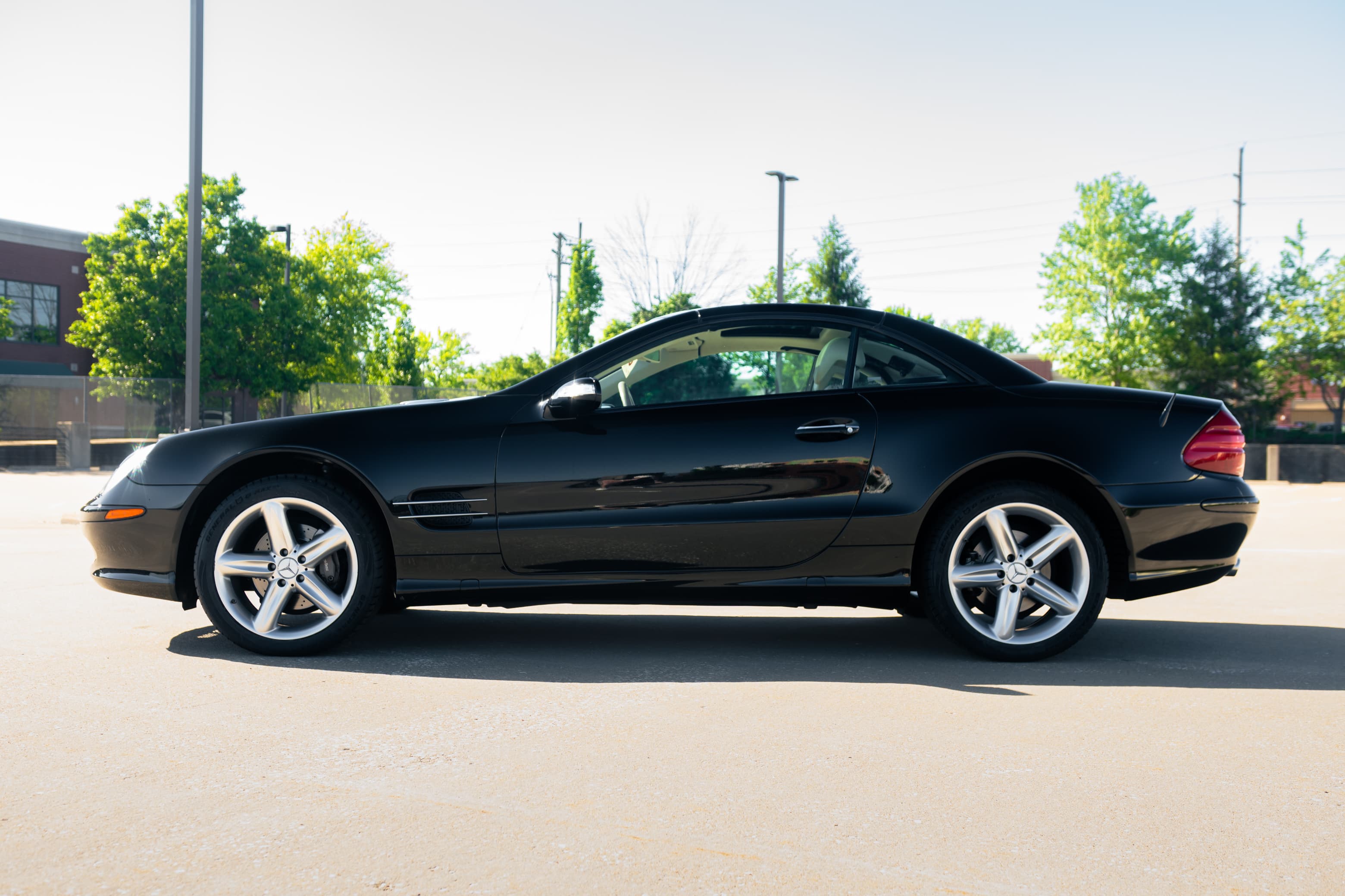 2004 Mercedes-Benz SL500 - Photo 2